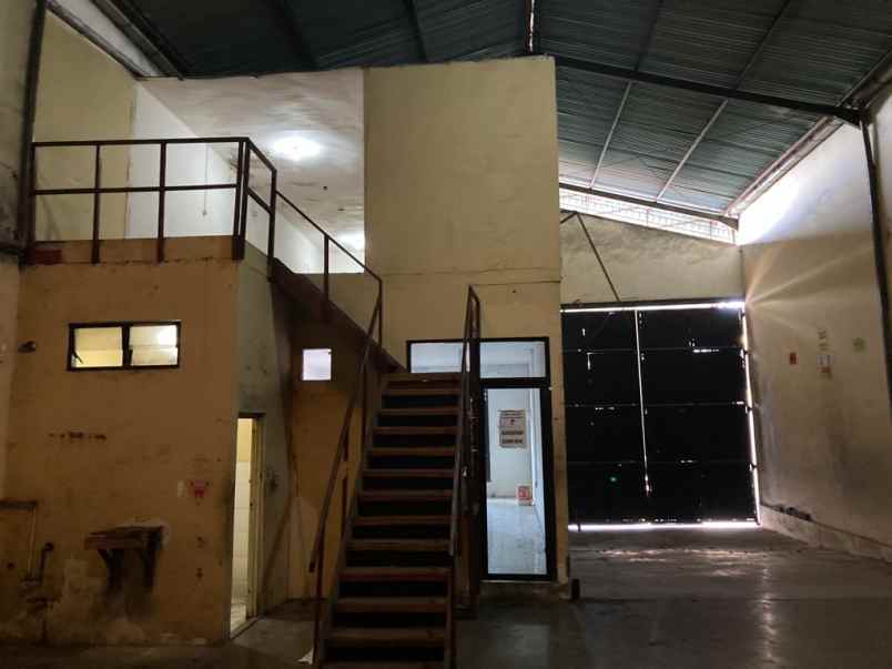disewakan ruko gudang kantor jalan mutiara margomulyo indah