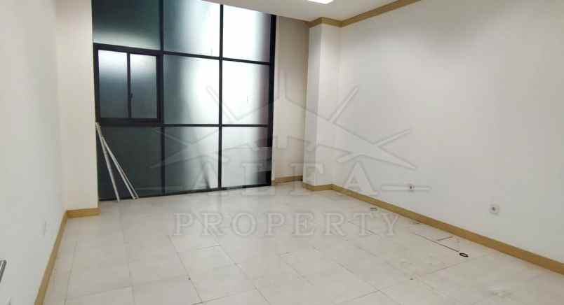 disewakan ruko gudang kantor jl gajahmada