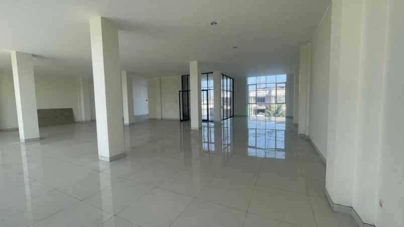 disewakan ruko gudang kantor raya ambengan