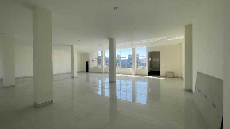 disewakan ruko gudang kantor raya ambengan