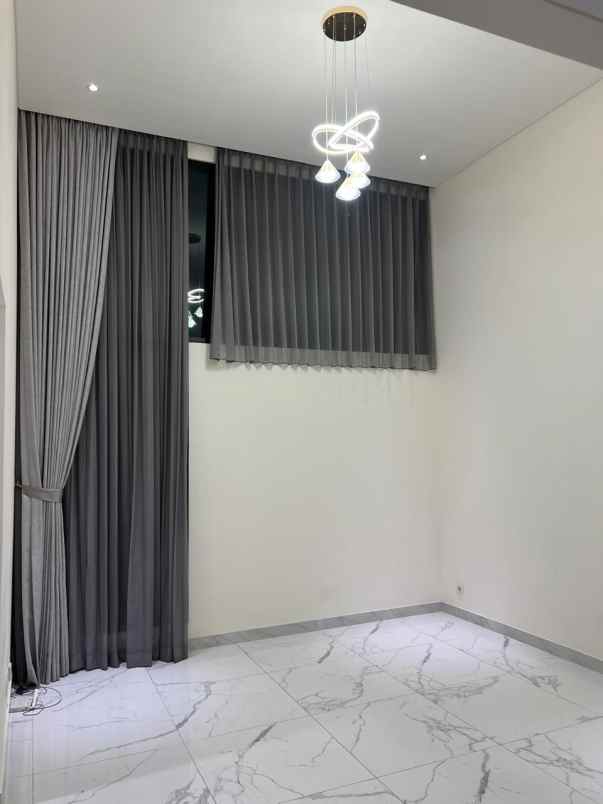 disewakan rumah cluster semayang asya jgc