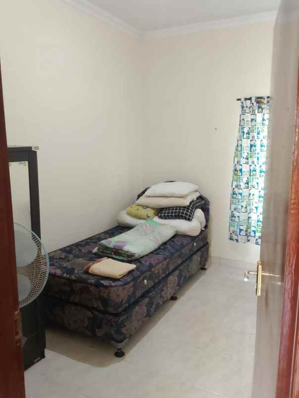 disewakan rumah condong catur