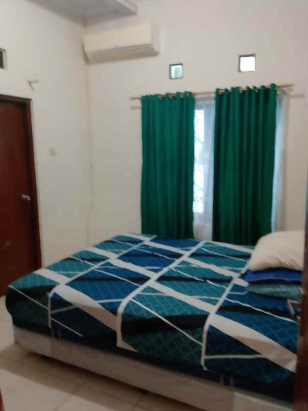 disewakan rumah condong catur