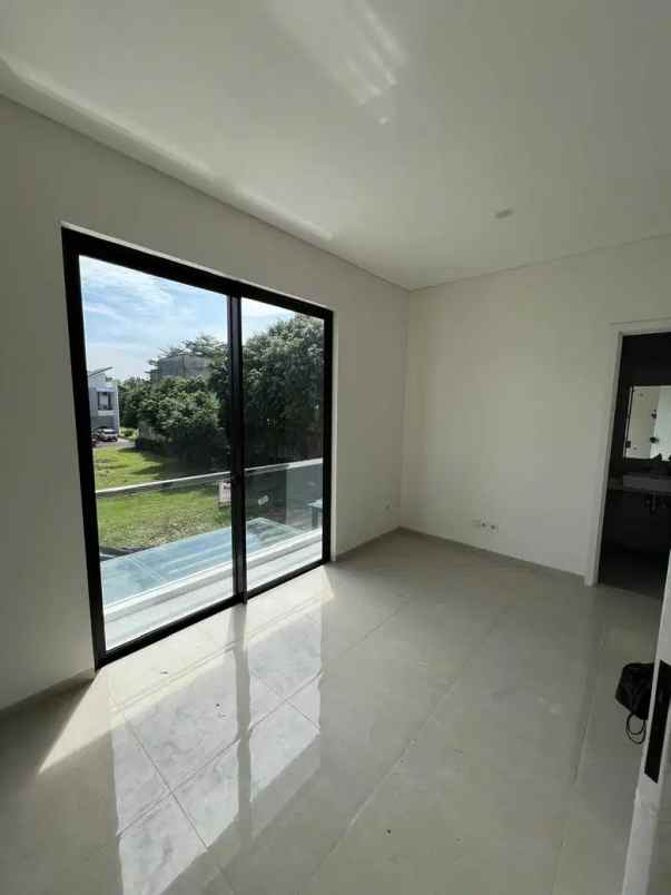 disewakan rumah discovery bintaro