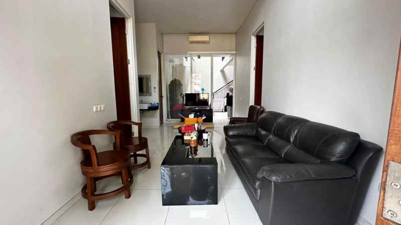 disewakan rumah ijen nirwana kota malang