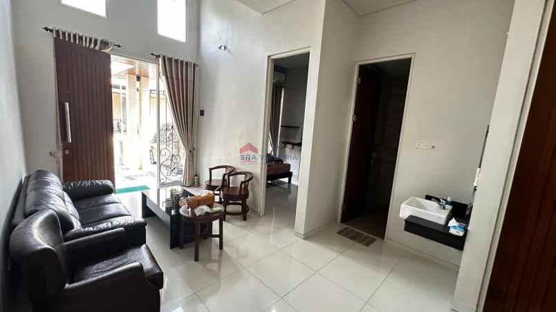 disewakan rumah ijen nirwana kota malang