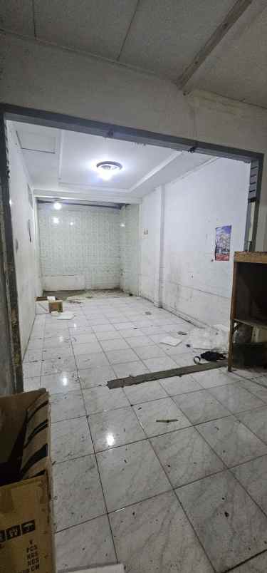 disewakan rumah jl sumagung kelapa gading