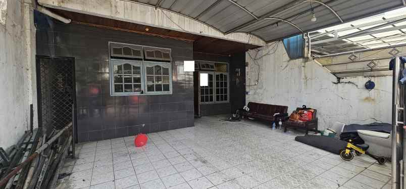 disewakan rumah jl sumagung kelapa gading