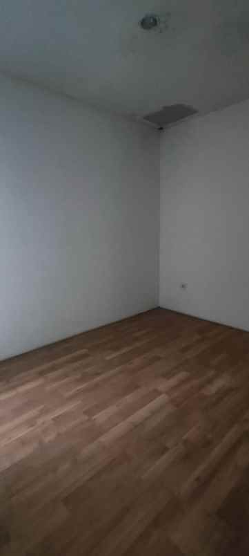 disewakan rumah karang tengah