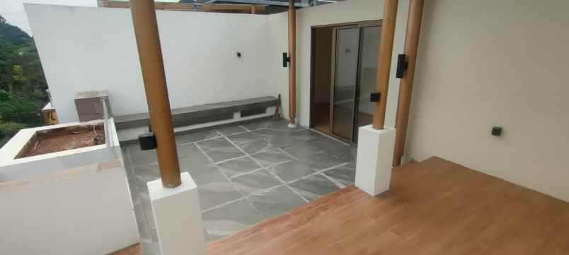 disewakan rumah karang tengah