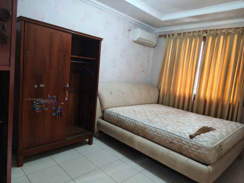 disewakan rumah kelapa gading