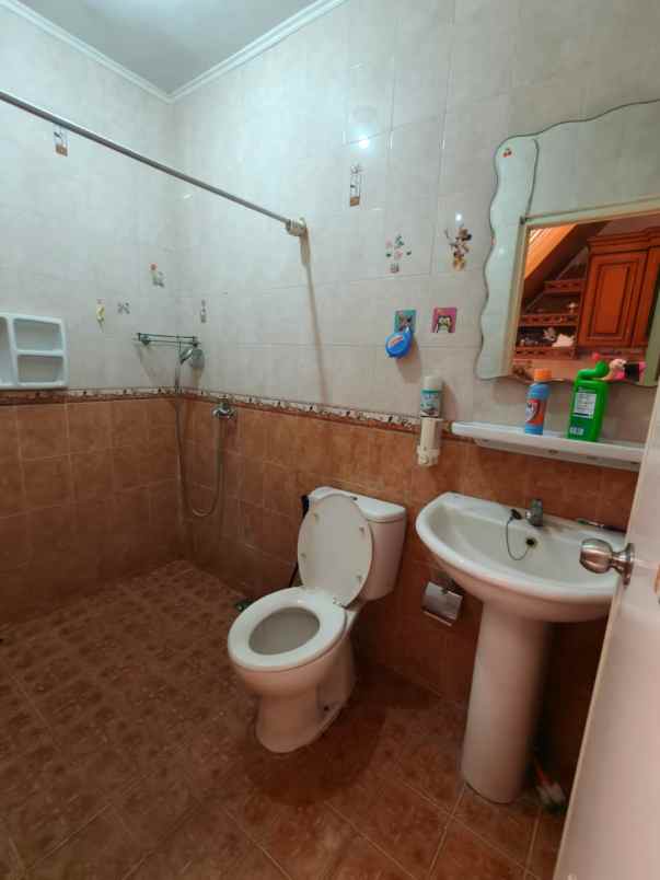 disewakan rumah kelapa gading