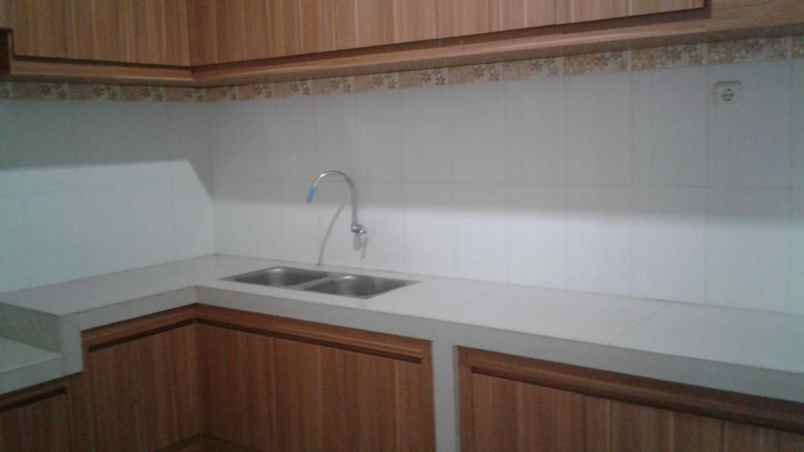 disewakan rumah ngagel wasana