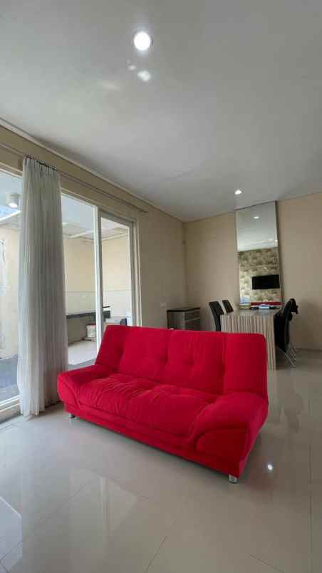 disewakan rumah pelican hill citraland