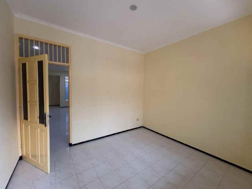 disewakan rumah penjaringan asri
