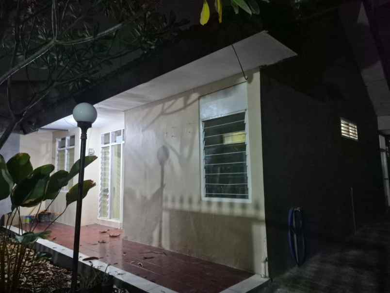 disewakan rumah pondok pekayon indah