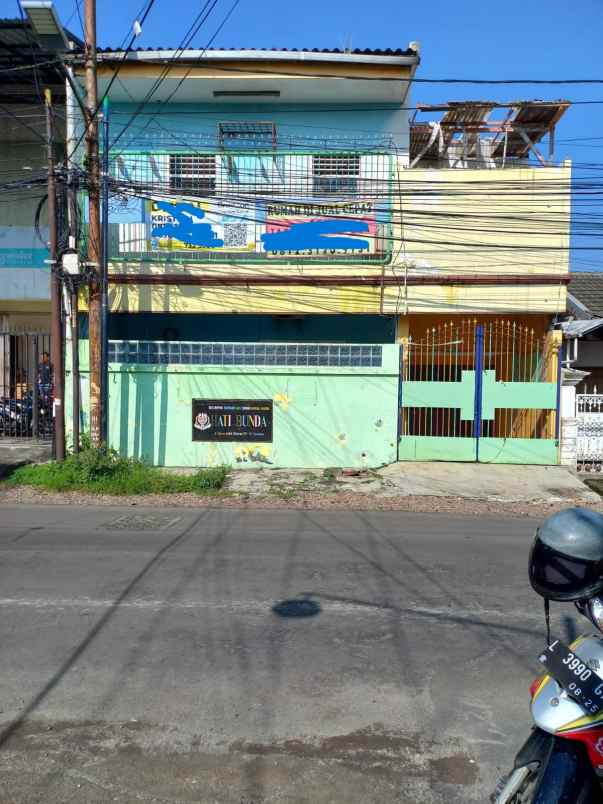 disewakan rumah raya darmo indah selatan