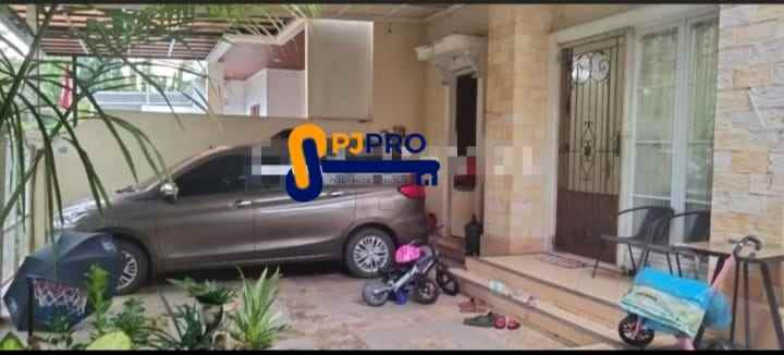 disewakan rumah royal residence