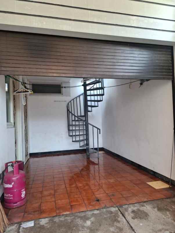disewakan rumah taman puspa raya citraland