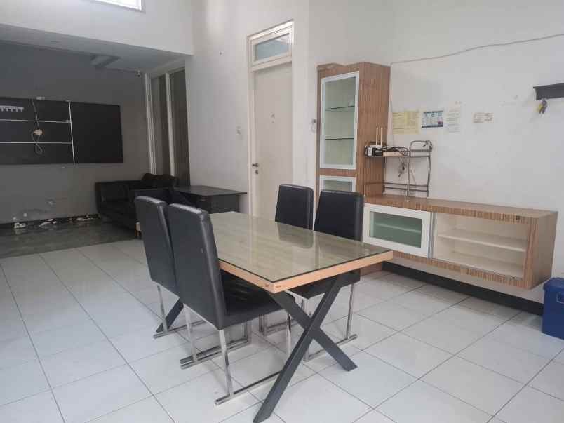 disewakan rumah taman puspa raya citraland