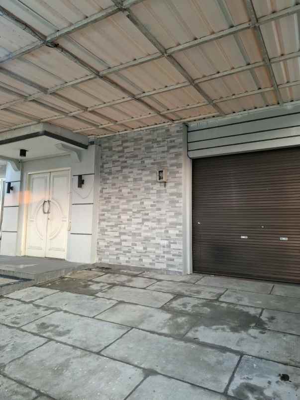 disewakan rumah taman puspa raya citraland