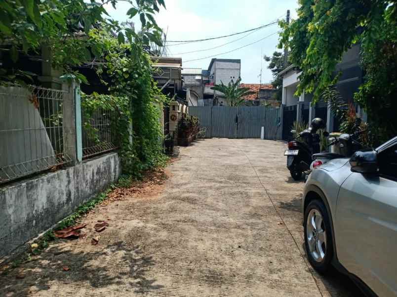 hitung tanah saja 8m luas 800m2 dekat mall di pekayon