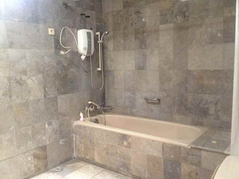 hunian didalam cluster bintaro jaya