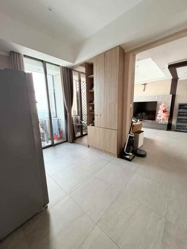 jual apartemen menara jakarta tower azure 130 m 3br