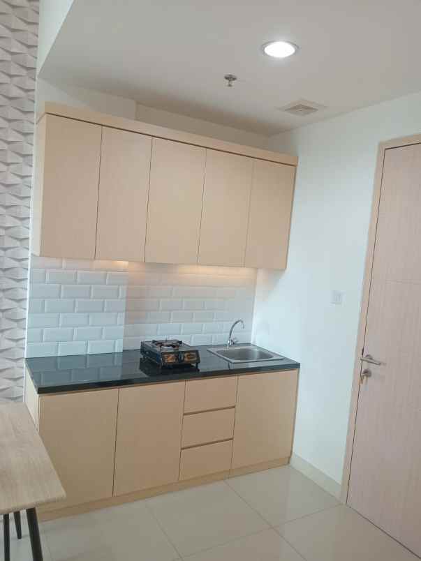 jual apartemen treepark serpong 1br view pool