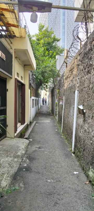 jual kosan 40 kamar dekat stasiun pondok cina depok