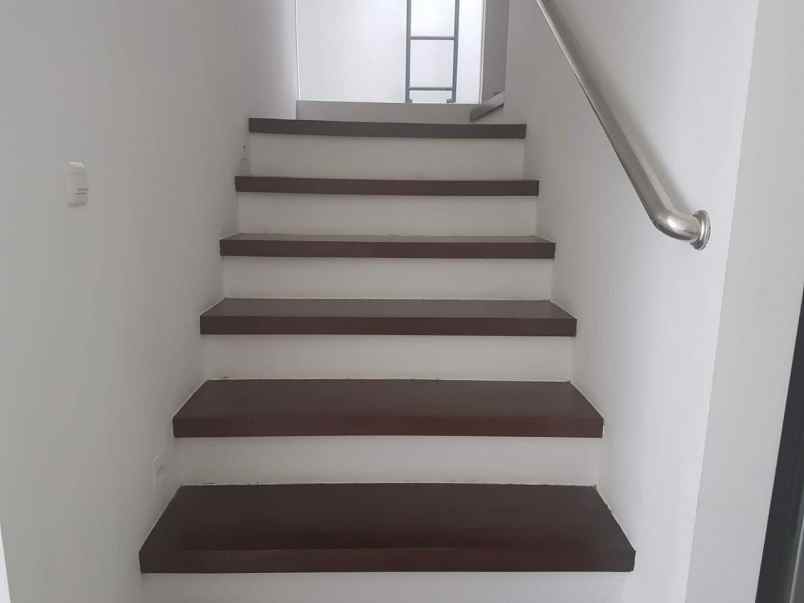jual rumah galaxy bumi permai araya tahap 2