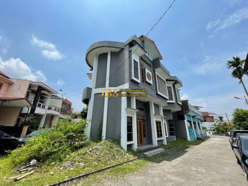 jual rumah hook siap huni di komplek taman kyoto medan