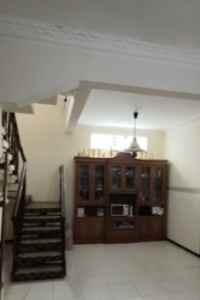 jual rumah manyar hadap timur nego