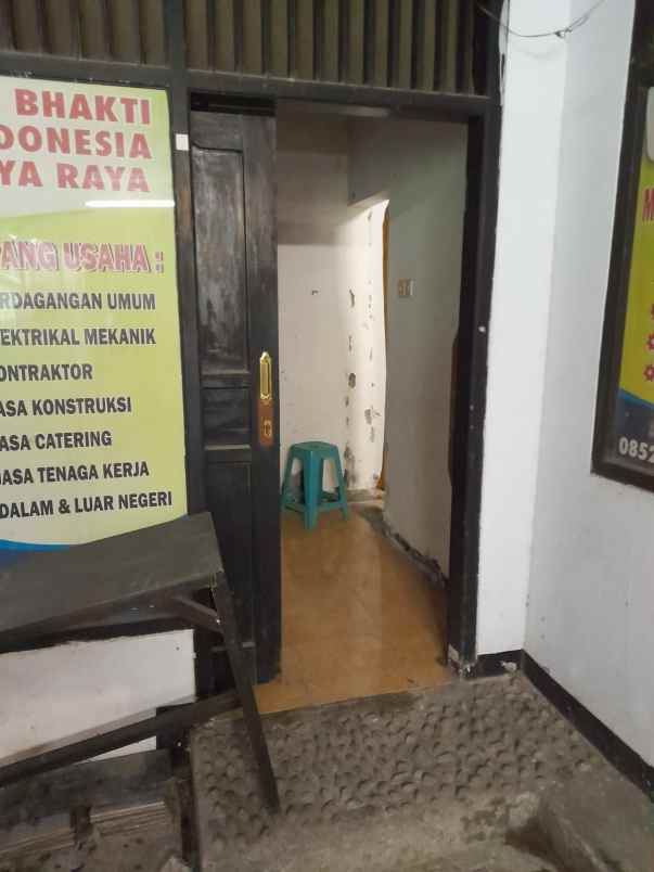 kost kotsn dijual strategis