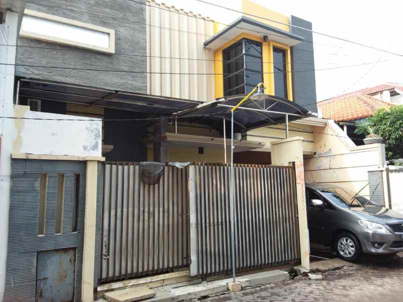 mulyosari 2 lantai row jalan 2 mobil