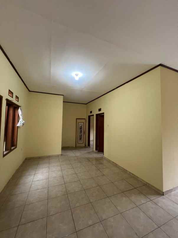 murah sewa rumah di margahayu dekat mim bandung