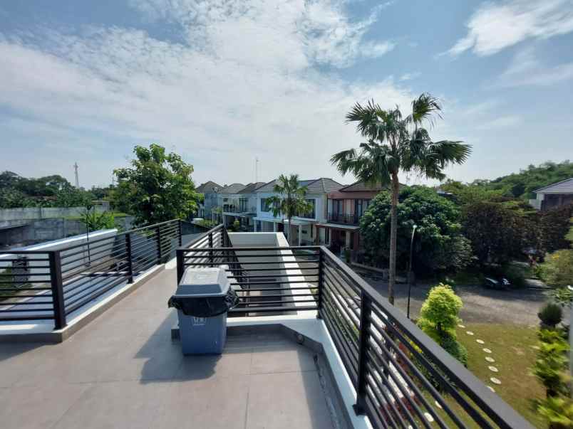 perumahan mewah 2 lantai dekat kampus 4 uad