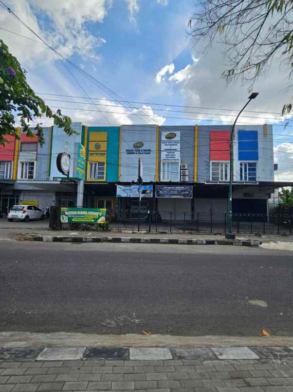 ruko di jogjakarta dijual madewo apples