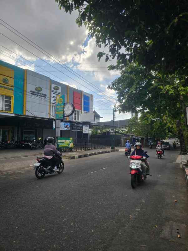 ruko di jogjakarta dijual madewo apples