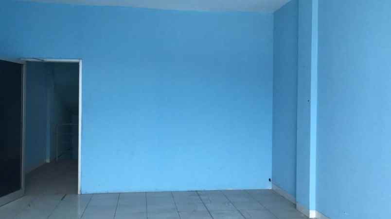 ruko strategis dekat pintu toll dan stasiun lrt