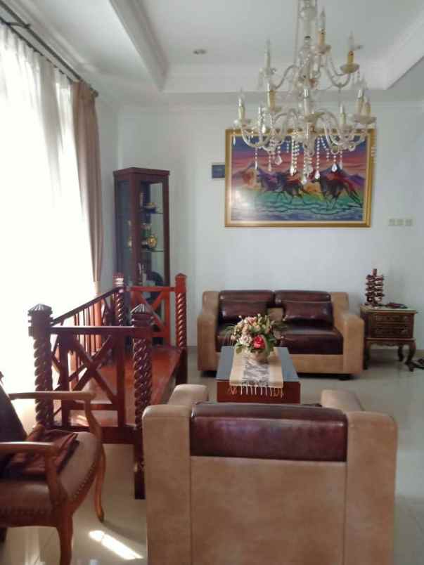 rumah 2 lantai di kalibata pancoran jkt selatan