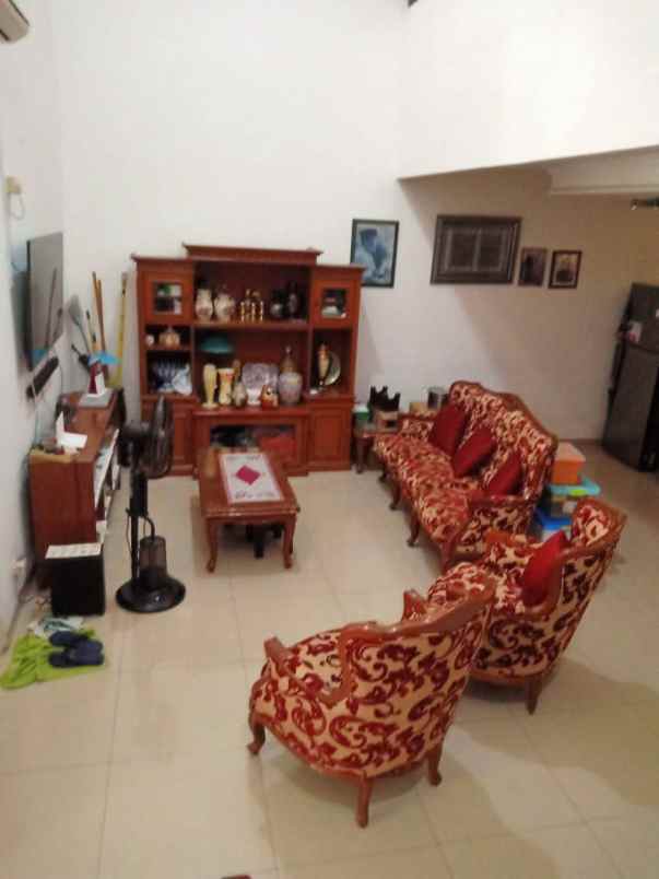 rumah 2 lantai di kalibata pancoran jkt selatan
