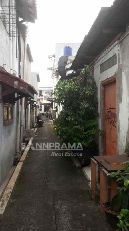 rumah 2 lantai di nusantara depok beji rcrhd rn