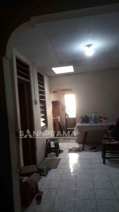 rumah 2 lantai di nusantara depok beji rcrhd rn