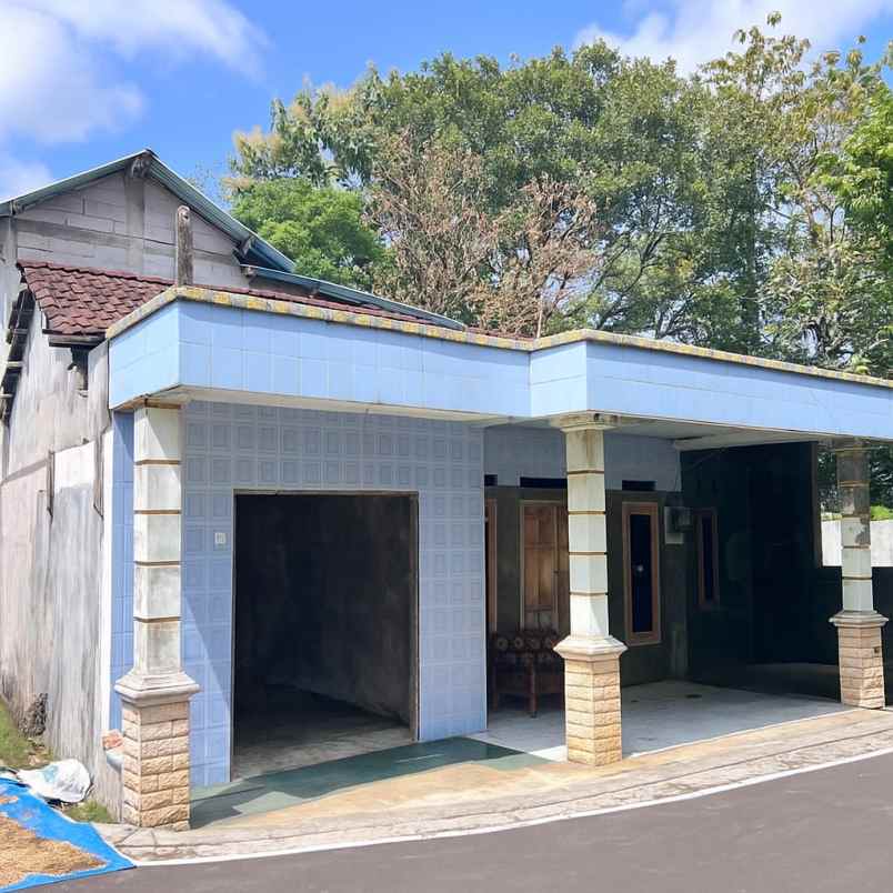 rumah 2 lantai siap huni 575m mojogedang karanganyar