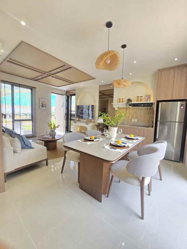 rumah 2 lantai view gunung