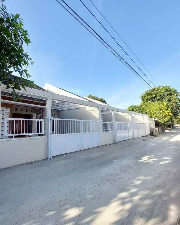 rumah baru dan siap huni tanah luas di kalasan sleman