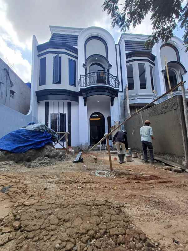 rumah baru desain mewah di jagakarsa jakarta selatan