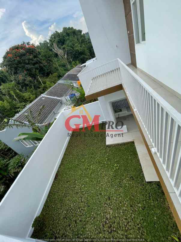 rumah baru minimalis 3 lantai di cimahi utara