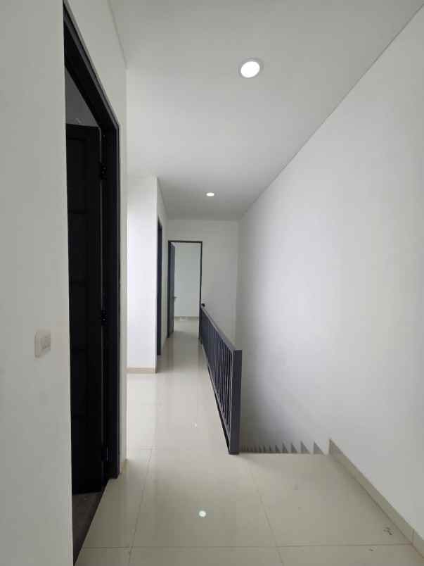 rumah baru minimalis siap huni di metland puri